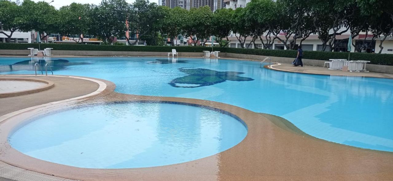 Live The Beachlife In Jomtien Beach Condo, Pattaya Exteriér fotografie